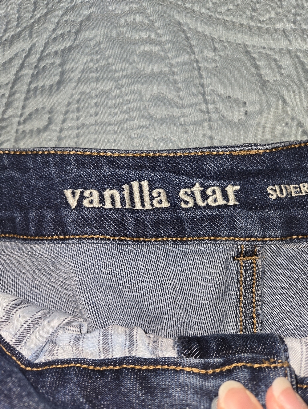 Vanilla Star Women's 18 Super HighRise Distressed Denim Shorts - Picture 6 of 12